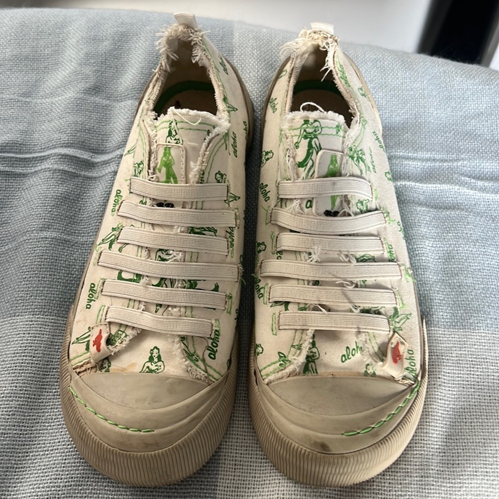 Rocket Dog slip on shoes